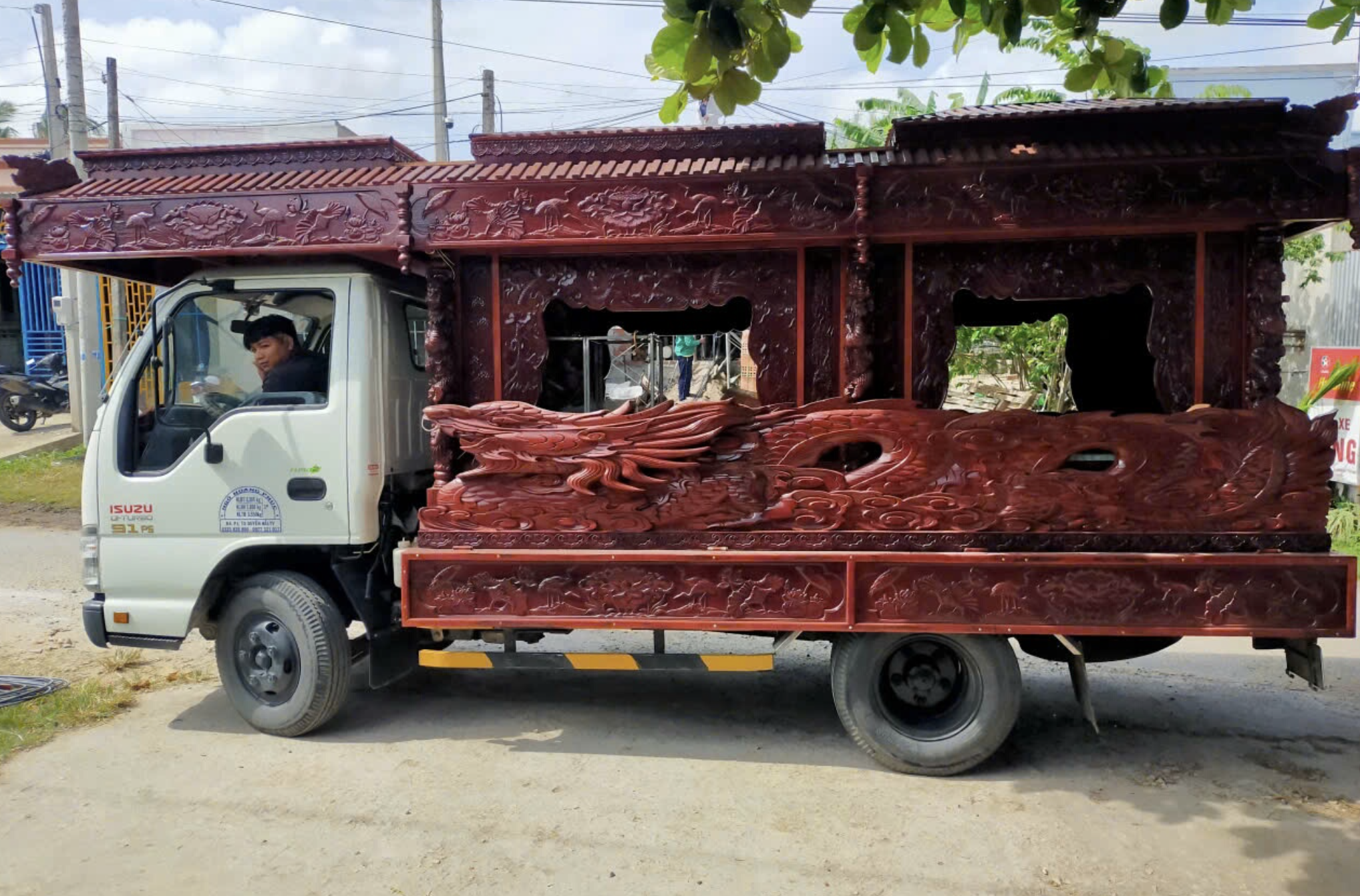 DỊCH VỤ CẢI TẠO XE TANG LỄ